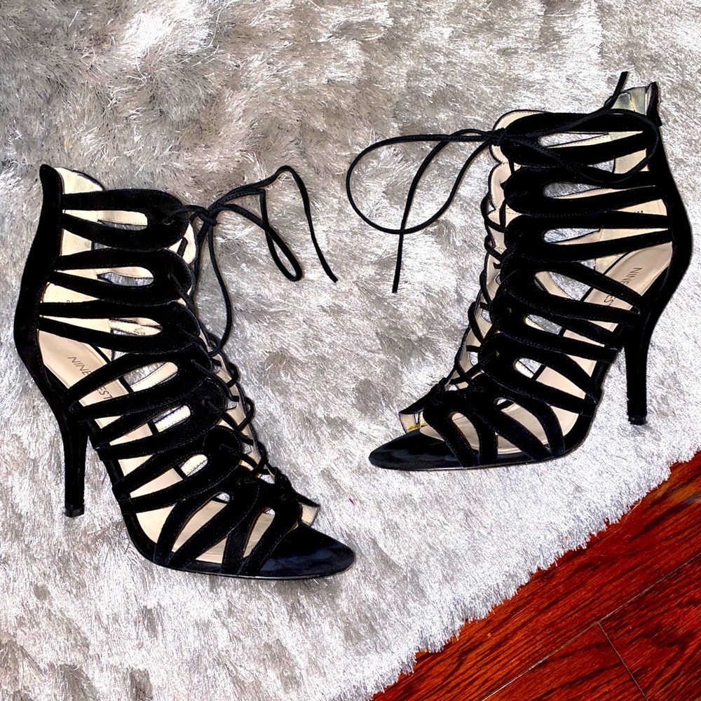 Authentic Nine West NWKENIE Black Heels with Box!